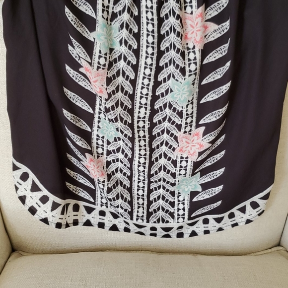 Off the shoulder silk blouse - Picture 3 of 3